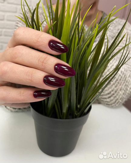 Маникюр и наращивание ногтей