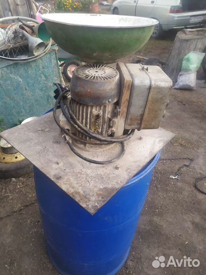 Зернодробилка бу