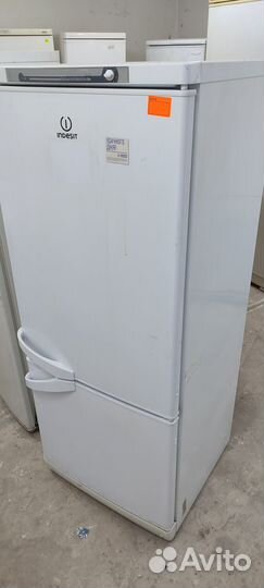 Холодильник indesit sb150