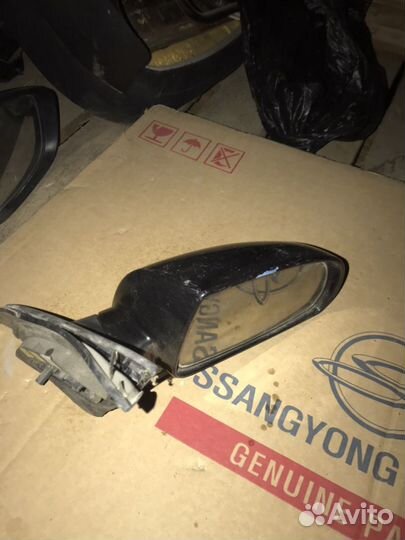 Зеркало правое Kia Rio 2003 год