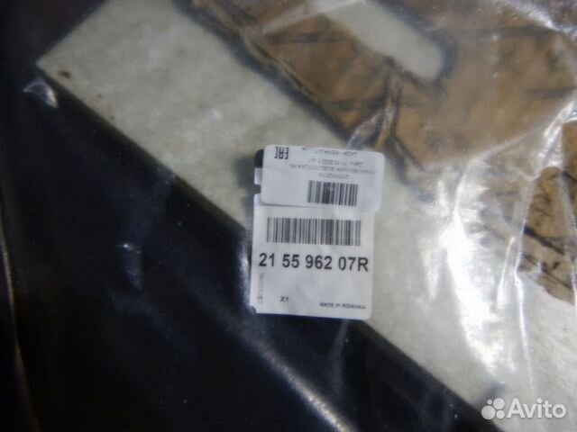 Дефлектор радиатора Renault Logan 2