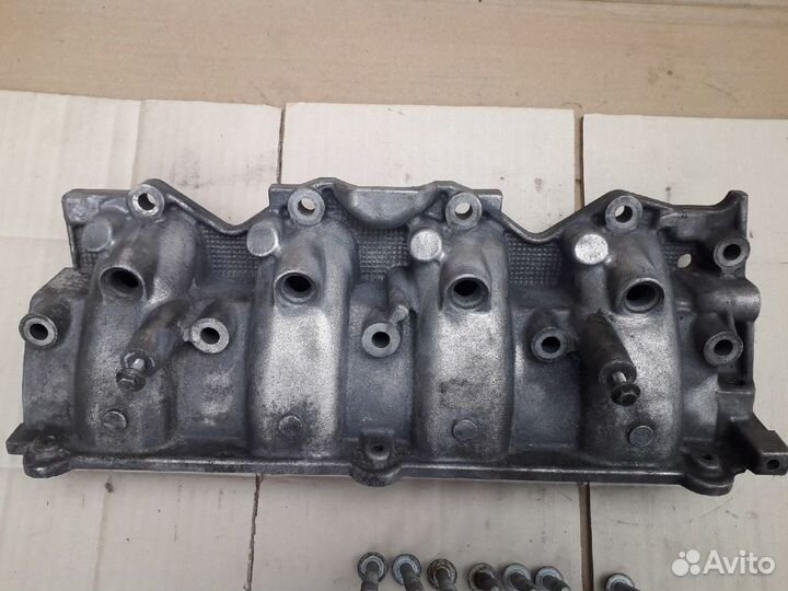 Коллектор впускной нижняя часть Renault Duster I