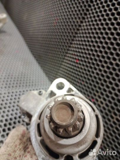 Стартер Volkswagen Passat B7 CDA 1.8 2012