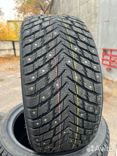 iLink Wintervorhut Stud II 245/40 R18 101V