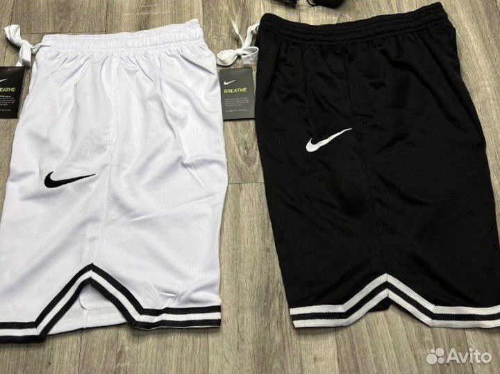 Шорты Nike