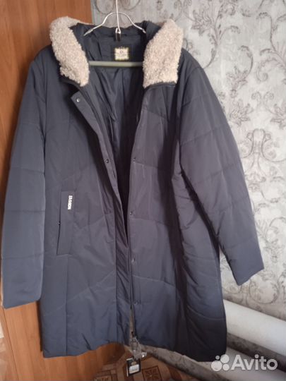 Куртка зимняя женская новая 68/11XL размер