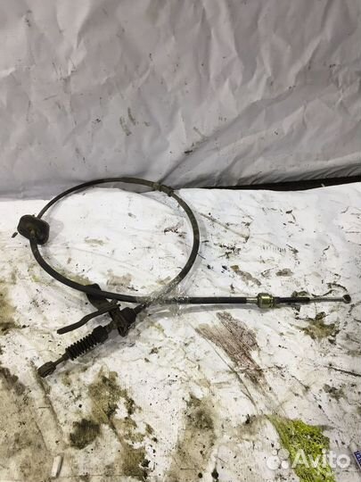 Трос кпп Nissan Bluebird