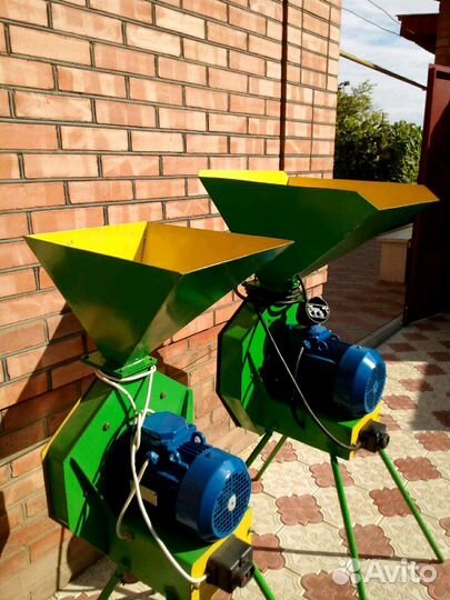 Зернодробилка