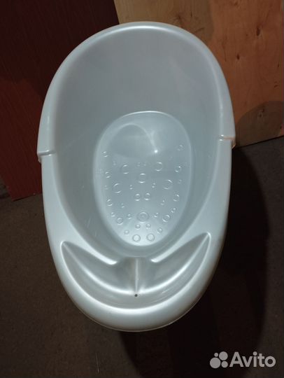 Ванна для новорожденного с горкой