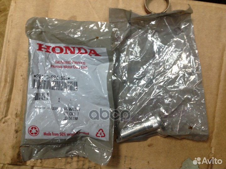 Шпилька ступицы honda 90113-S84-901 90113s84901