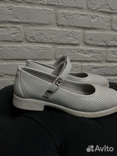 Детские туфли 37