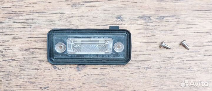 Плафон подсветки номера Volkswagen, Skoda