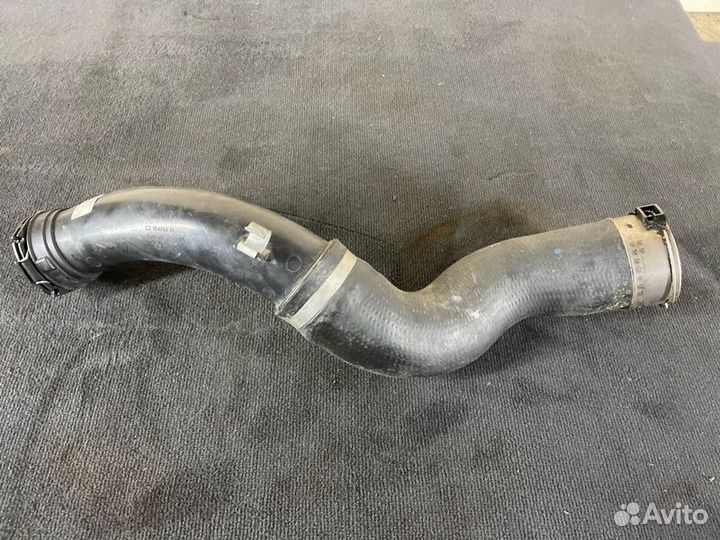 Патрубок интеркулера Bmw 1 F20 N13B16 2012