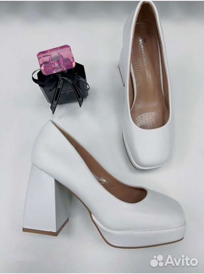 Туфли женские 38 размер новые