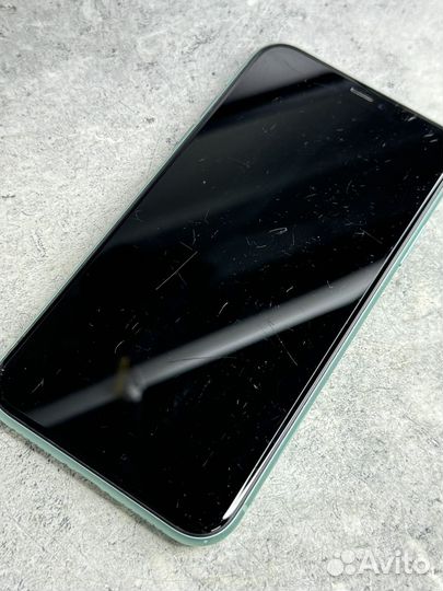 iPhone 11, 256 ГБ