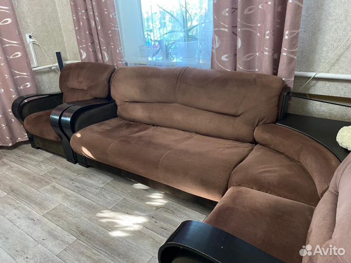 Угловой диван с креслом бу