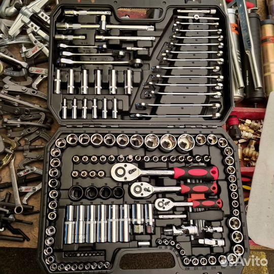 Набор инструмента 151 ед