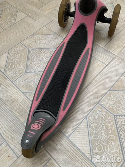 Самокат трехколесный globber