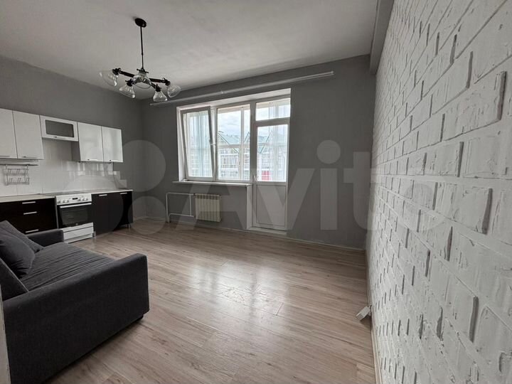 2-к. квартира, 43 м², 5/5 эт.