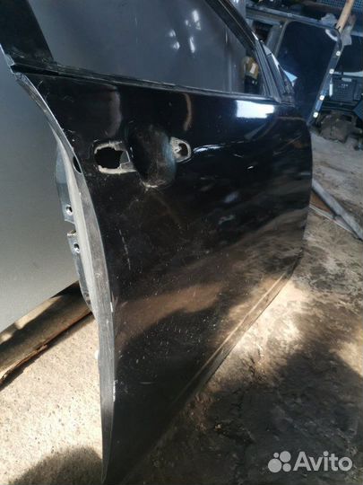 Дверь передняя правая Toyota Corolla E120 4ZZ-FE