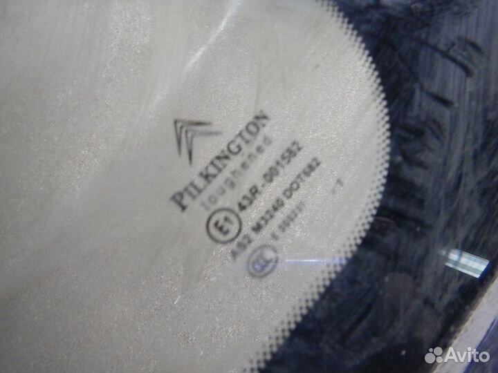 Стекло кузовное глухое правое, Citroen (Ситроен)