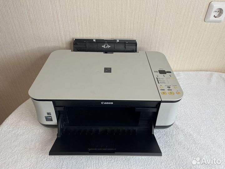 Цветной принтер Canon