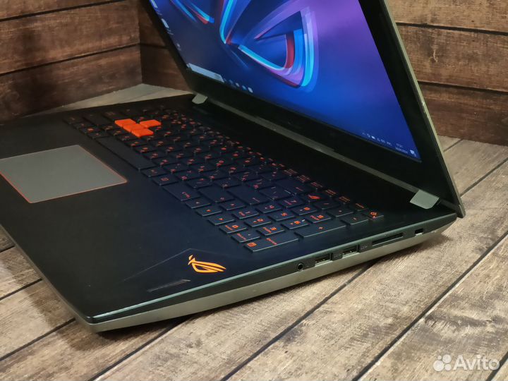 Мощный Ноутбук Asus ROG strix 15.6/Core i7/1070