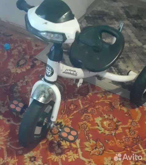 Детский трехколесный велосипед бу