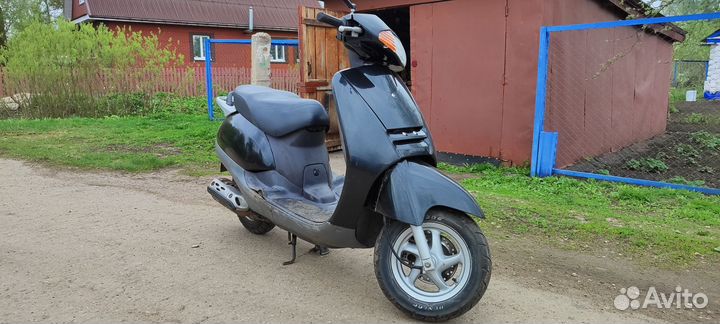 Скутер Honda lead 100