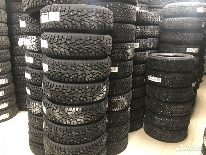 Yokohama Ice Guard Stud IG55 235/65 R17 108T