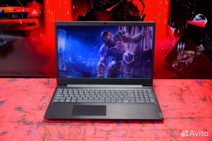 Ноутбук Lenovo / 512 GB / SSD / Intel Core i7