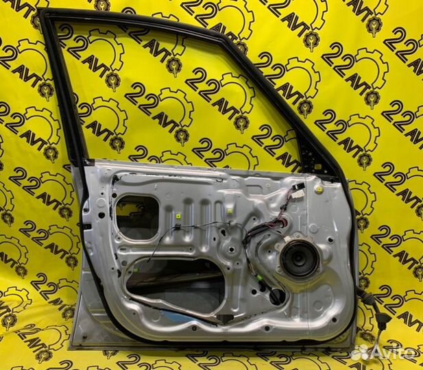 Дверь передняя левая Toyota Opa ACT10 1azfse