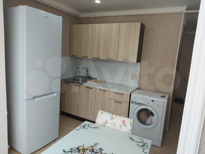 2-к. квартира, 52 м², 2/5 эт.