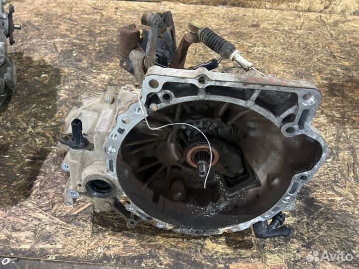МКПП Mazda 3 Z6 - 1.6 бензин (б/у)