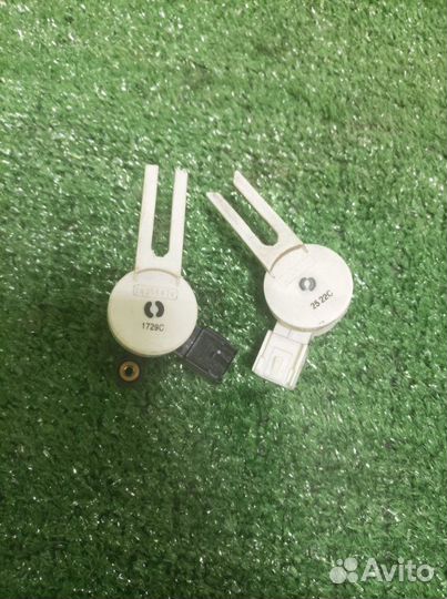 Датчик Opel Astra J A16XER 2013