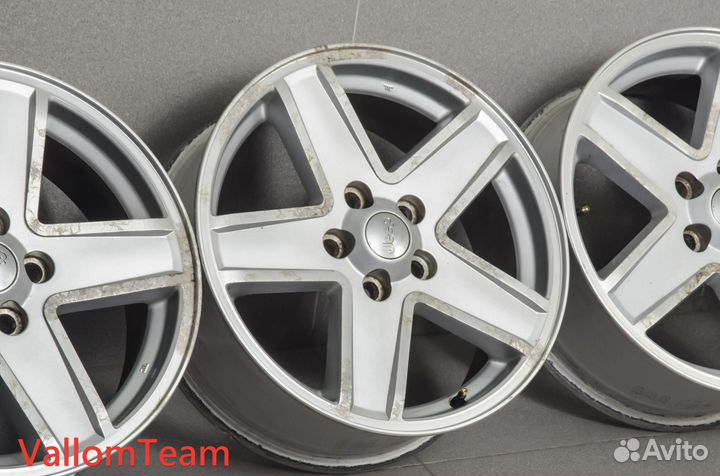 Лот M86758 Оригинальные 17-е диски jeep