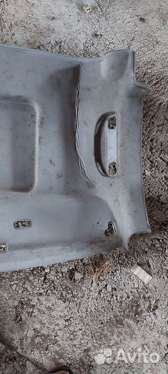Обшивка потолка передняя Mercedes w639