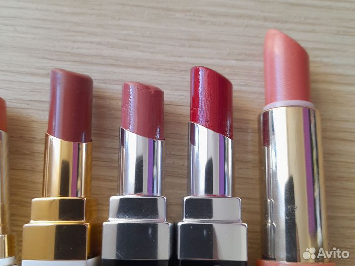 Помада Dior, Chanel, Collistar