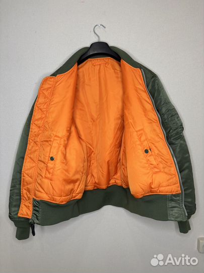 Бомбер Alpha Industries MA-1