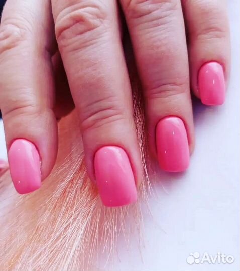 Маникюр, педикюр, оформление и окрашивание бровей