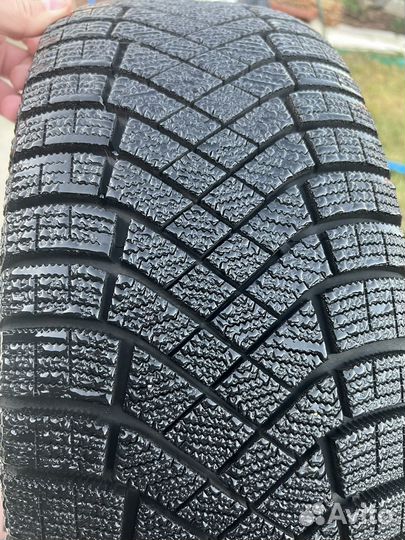 Колеса в сборе Passat B8 оригинал/зима