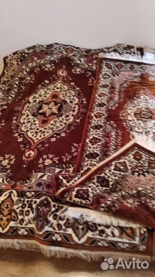 Покрывало и 2 накидки Новые