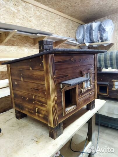 Будка для кошки утеплённая