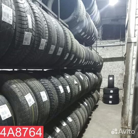 Michelin Latitude X-Ice North 3 205/55 R16 90M