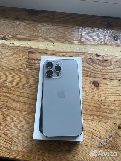 iPhone 15 Pro Max, 256 ГБ