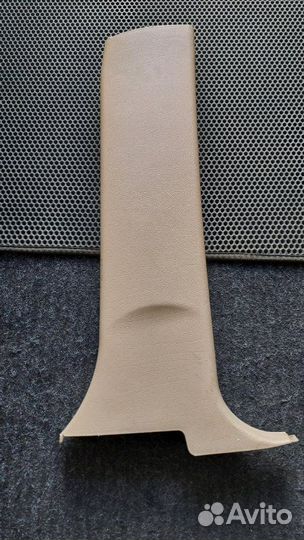 Обшивка стойки правая Bmw X5 E53 3.0D 2003