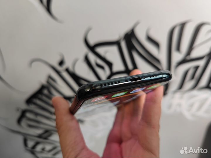 iPhone 11 pro + гарантия