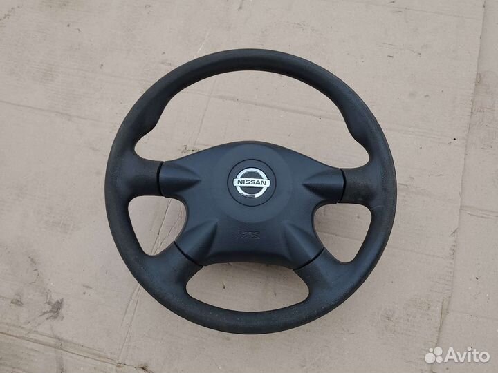Подушка безопасности в руль Nissan Primera P12