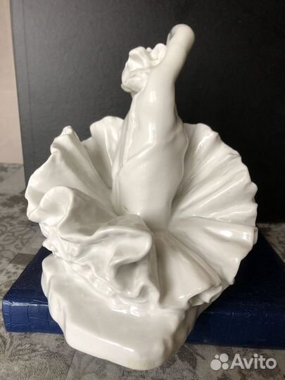Статуэтка балерина уланова