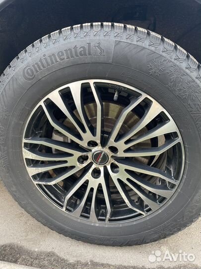 Комплект зимних колес R18